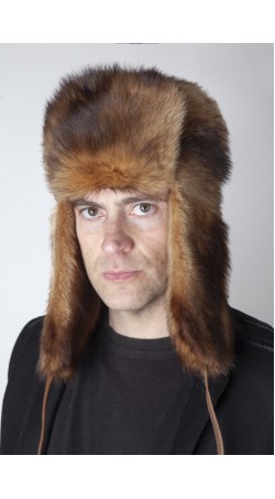 Poliarinio šeško kailio rusiško modelio kepurė